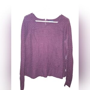 7/167. American Eagle Outfitters Purple Sweater